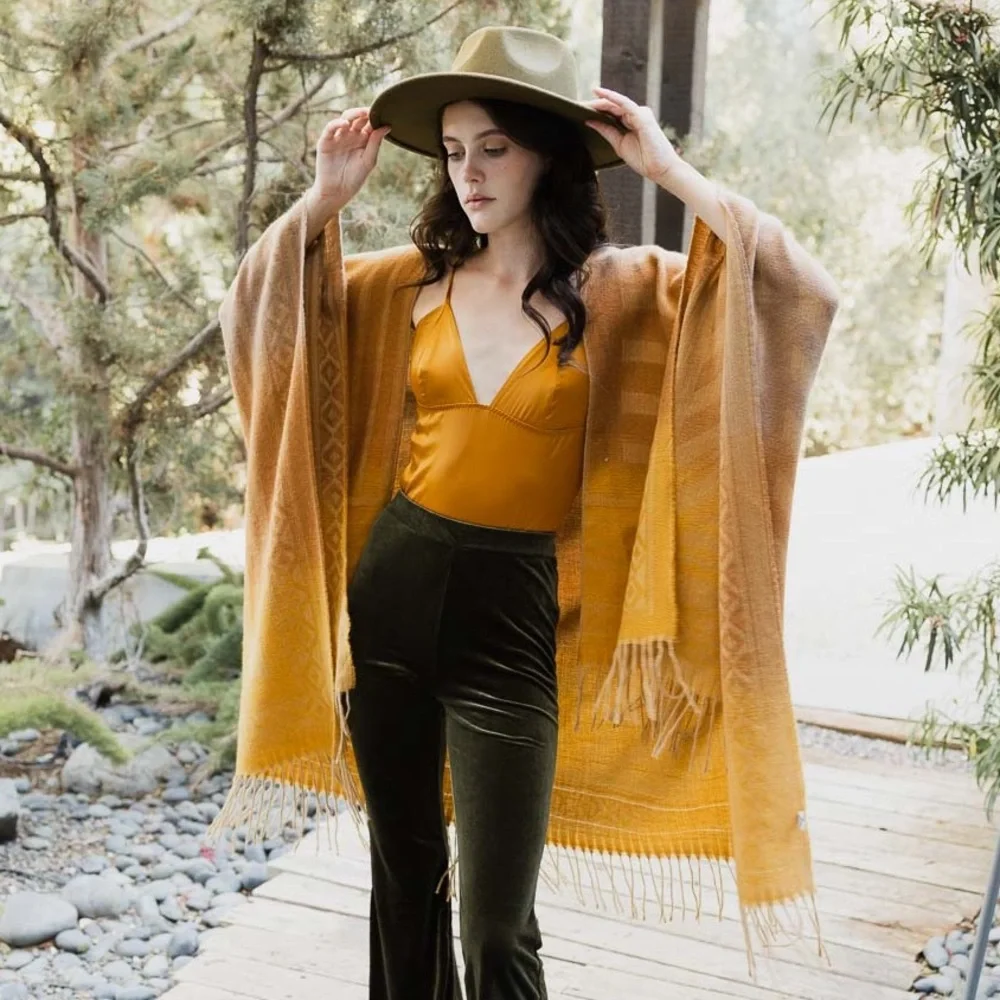 Boho Open Front Fringe Poncho - Picture 1 of 3